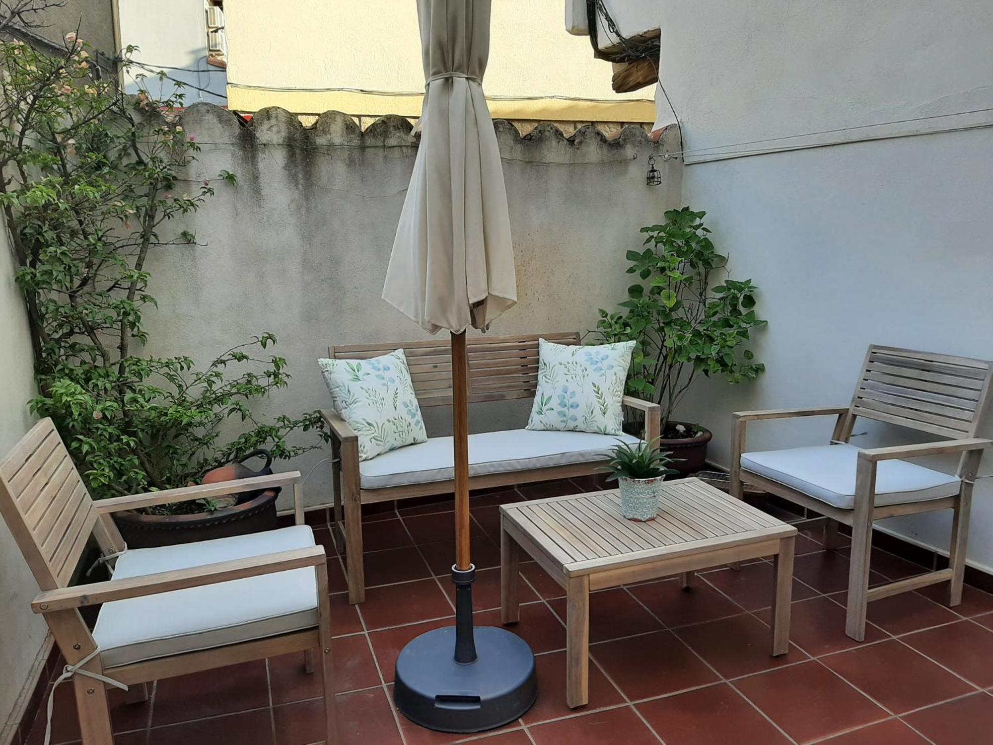 Casa Con Patio Y Chimenea En Piedralaves Villa Exterior photo